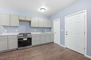 206 Clark Pl, Elizabeth, NJ 07206 - Photo 3