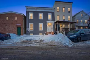 206 Clark Pl, Elizabeth, NJ 07206 - Photo 1