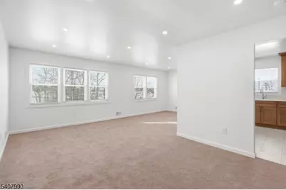 114 Grove St, Roselle Park, NJ 07204 - Photo 7