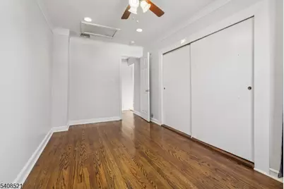 631 Valley St, Orange, NJ 07050 - Photo 33