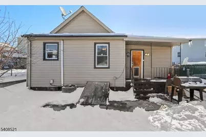 631 Valley St, Orange, NJ 07050 - Photo 31