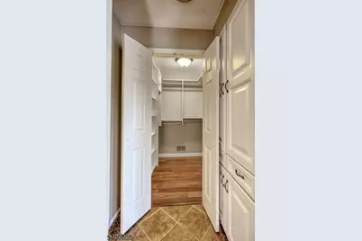 4104 Crawford Ct, Bridgewater, NJ 08807 - Photo 11