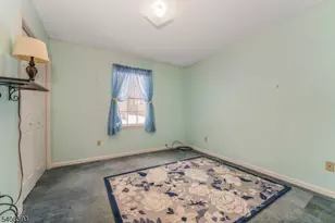 813 Culkin St, Phillipsburg, NJ 08865 - Photo 11