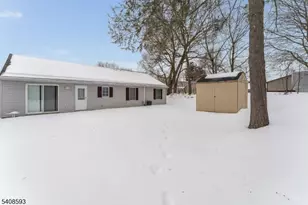 813 Culkin St, Phillipsburg, NJ 08865 - Photo 5