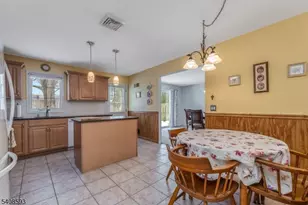 813 Culkin St, Phillipsburg, NJ 08865 - Photo 13