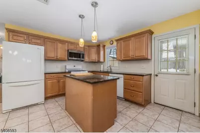 813 Culkin St, Phillipsburg, NJ 08865 - Photo 15