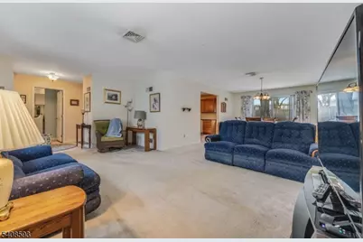 813 Culkin St, Phillipsburg, NJ 08865 - Photo 19