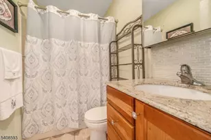 813 Culkin St, Phillipsburg, NJ 08865 - Photo 7