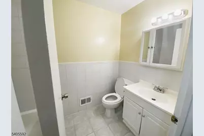 94 Palm St #1, Newark, NJ 07106 - Photo 23