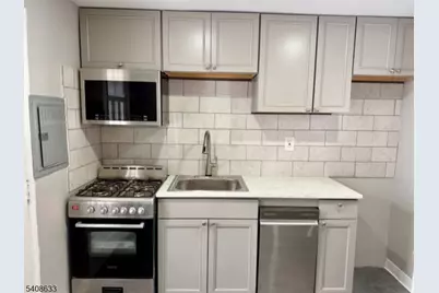 10 Beech Spring Dr #3a, Summit, NJ 07901 - Photo 3