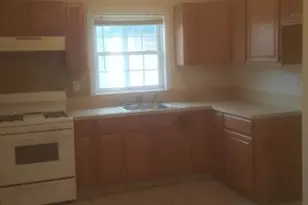 210 Trumbull St, Elizabeth, NJ 07206 - Photo 3