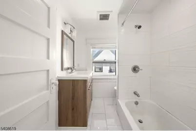 4 Francis Pl #2, Montclair, NJ 07042 - Photo 7