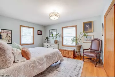 399 Martin Rd, Union Township, NJ 07083 - Photo 15