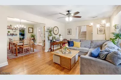 399 Martin Rd, Union Township, NJ 07083 - Photo 7