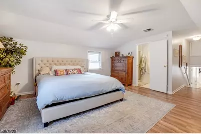 399 Martin Rd, Union Township, NJ 07083 - Photo 13