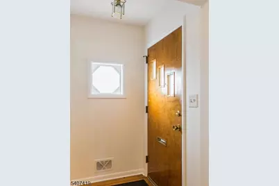 9 Glenfield Rd, Glen Ridge, NJ 07028 - Photo 5