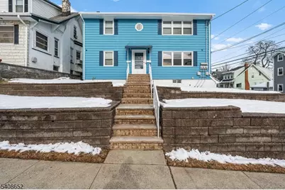 274 Greylock Pkwy, Belleville, NJ 07109 - Photo 5