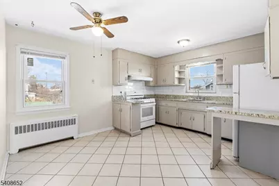 274 Greylock Pkwy, Belleville, NJ 07109 - Photo 39