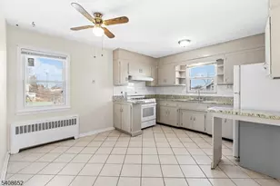 274 Greylock Pkwy, Belleville, NJ 07109 - Photo 39