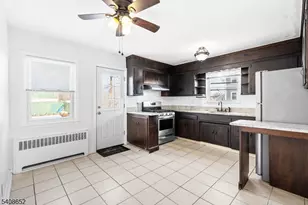 274 Greylock Pkwy, Belleville, NJ 07109 - Photo 19