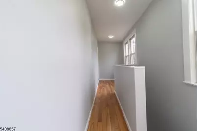 586 N 11th St, Newark, NJ 07107 - Photo 11