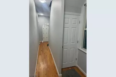 586 N 11th St, Newark, NJ 07107 - Photo 23