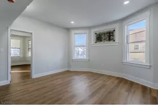 92 Florence Ave, Irvington, NJ 07111 - Photo 21