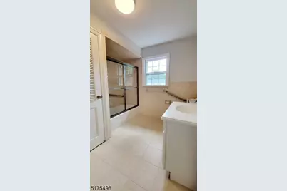 15 Wilmer St #8, Madison, NJ 07940 - Photo 9