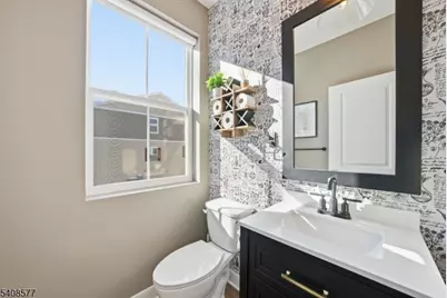 7 Moreno Pl, Wharton, NJ 07885 - Photo 9