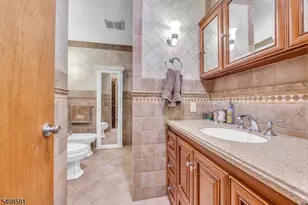 18 Mountainview Dr, Clifton, NJ 07013 - Photo 27