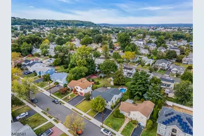 18 Mountainview Dr, Clifton, NJ 07013 - Photo 21