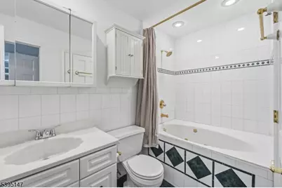 919 Park Ave #3R, Hoboken, NJ 07030 - Photo 15