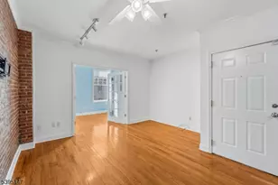 919 Park Ave, Hoboken, NJ 07030 - Photo 9