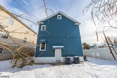 811 Jackson Ave, Linden, NJ 07036 - Photo 17