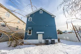 811 Jackson Ave, Linden, NJ 07036 - Photo 17