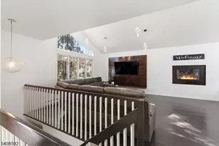 433 Chase Ave, Lyndhurst Township, NJ 07071 - Photo 5