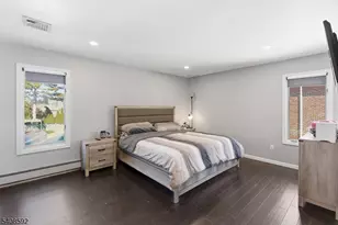 433 Chase Ave, Lyndhurst Township, NJ 07071 - Photo 11