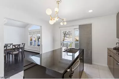 433 Chase Ave, Lyndhurst Township, NJ 07071 - Photo 9