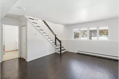 433 Chase Ave, Lyndhurst Township, NJ 07071 - Photo 13