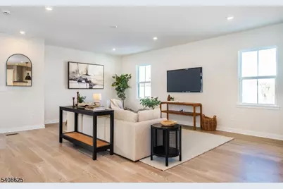 67 Willow Ln, Parsippany, NJ 07054 - Photo 17