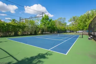 181 Long Hill Rd, Little Falls Township, NJ 07424 - Photo 15