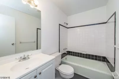 181 Long Hill Road #2, Little Falls Township, NJ 07424 - Photo 11