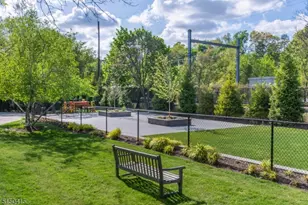 181 Long Hill Rd, Little Falls Township, NJ 07424 - Photo 17