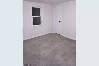 16 Hughes Pl, Little Falls Township, NJ 07424 - Photo 9