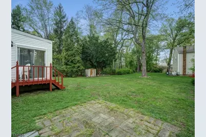 20 Bennington Rd, Livingston, NJ 07039 - Photo 23