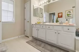 4 Trent Rd, Monroe Township, NJ 08831 - Photo 23