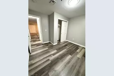 40-42 Hinsdale Pl, Newark, NJ 07104 - Photo 11