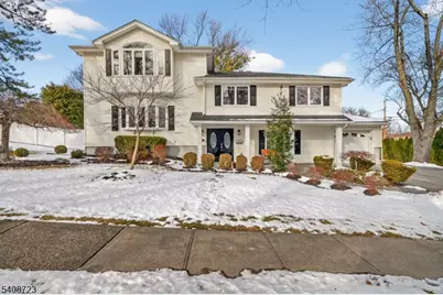 90 Birchwood Ter, Wayne, NJ 07470 - Photo 3