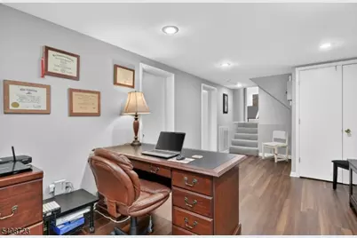 90 Birchwood Ter, Wayne, NJ 07470 - Photo 41