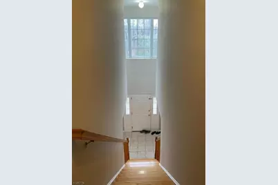 301 Pinelli Dr, Piscataway Township, NJ 08854 - Photo 23